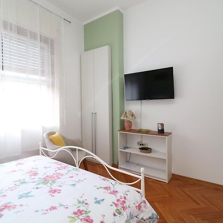Apartment Anka Opatija Bagian luar foto