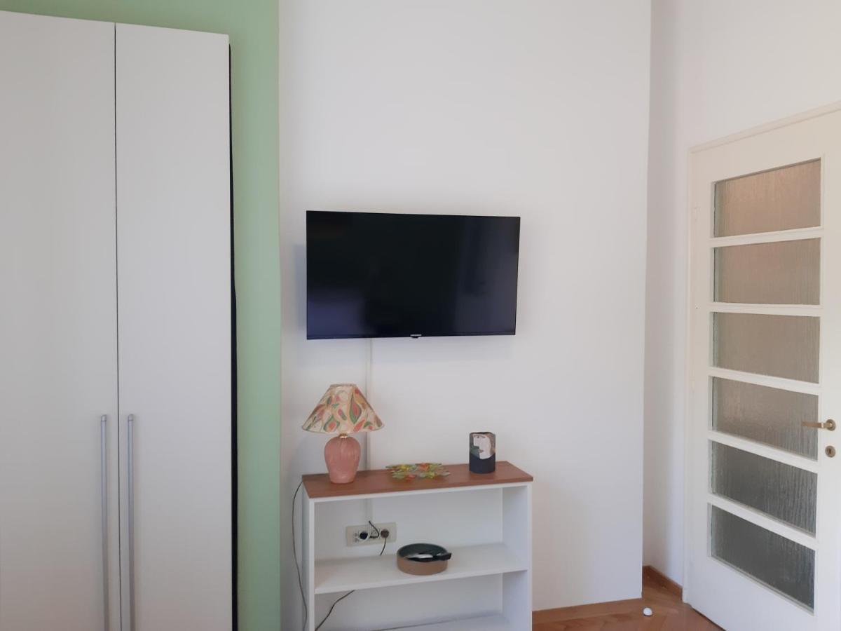 Apartment Anka Opatija Bagian luar foto