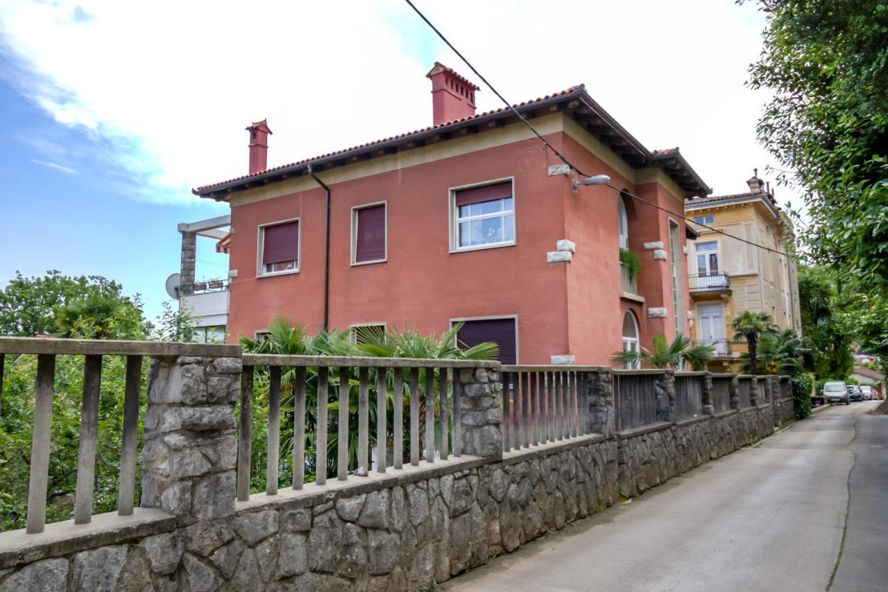 Apartment Anka Opatija Bagian luar foto